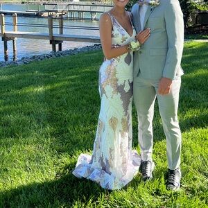 Size 00 Jovani prom dress